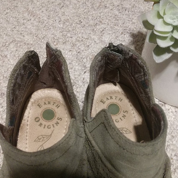 Earth Origins Suede Laser Cut Booties - Picture 6 of 7